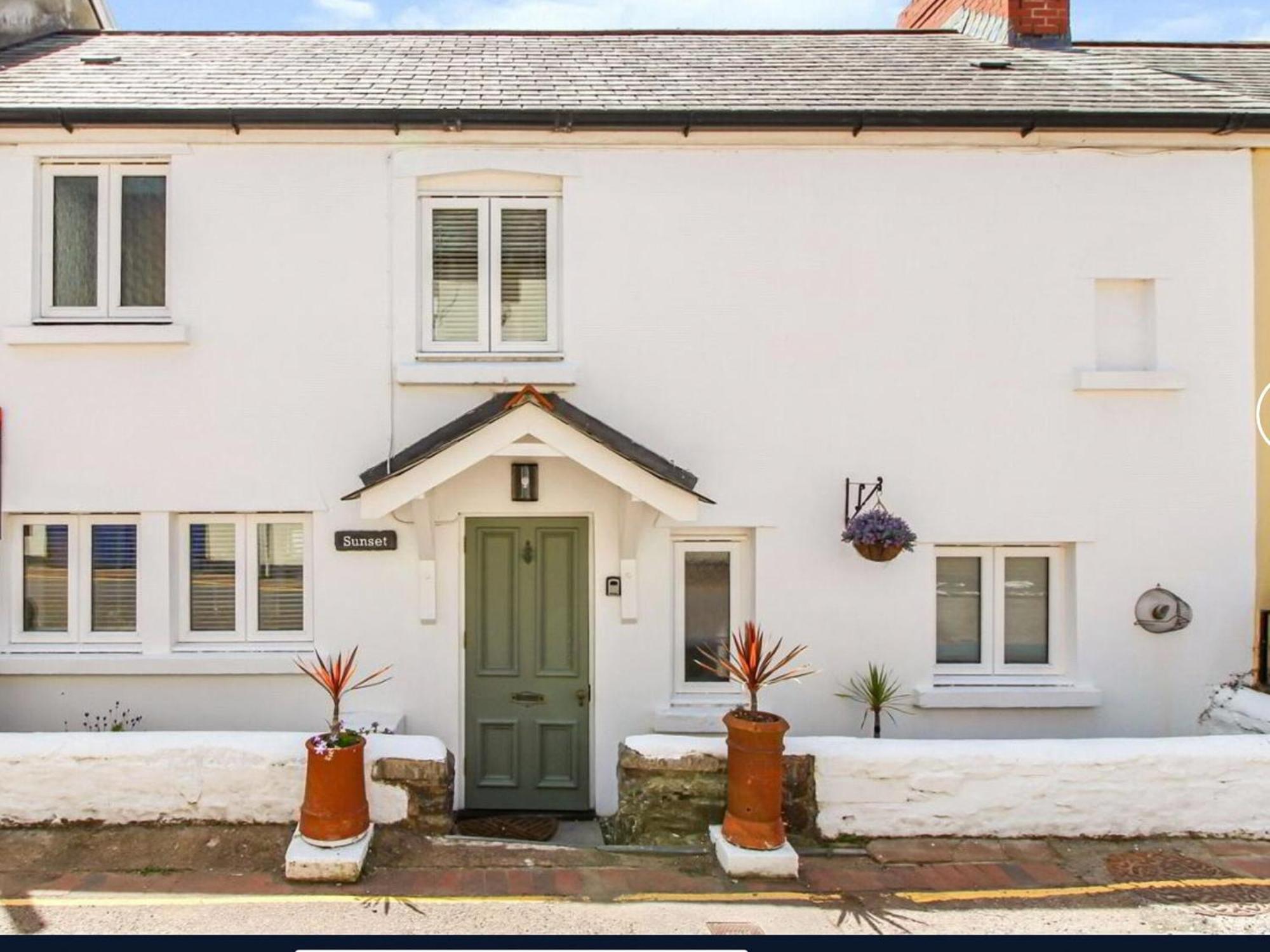 Sunset Villa Combe Martin Exterior photo